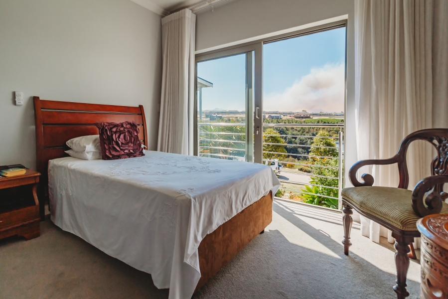 3 Bedroom Property for Sale in Welgelegen Western Cape